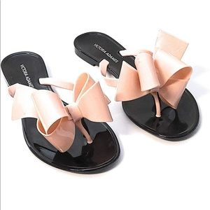 Victoria Adames Sandles. Color black and light pink. Size 7. Never worn.